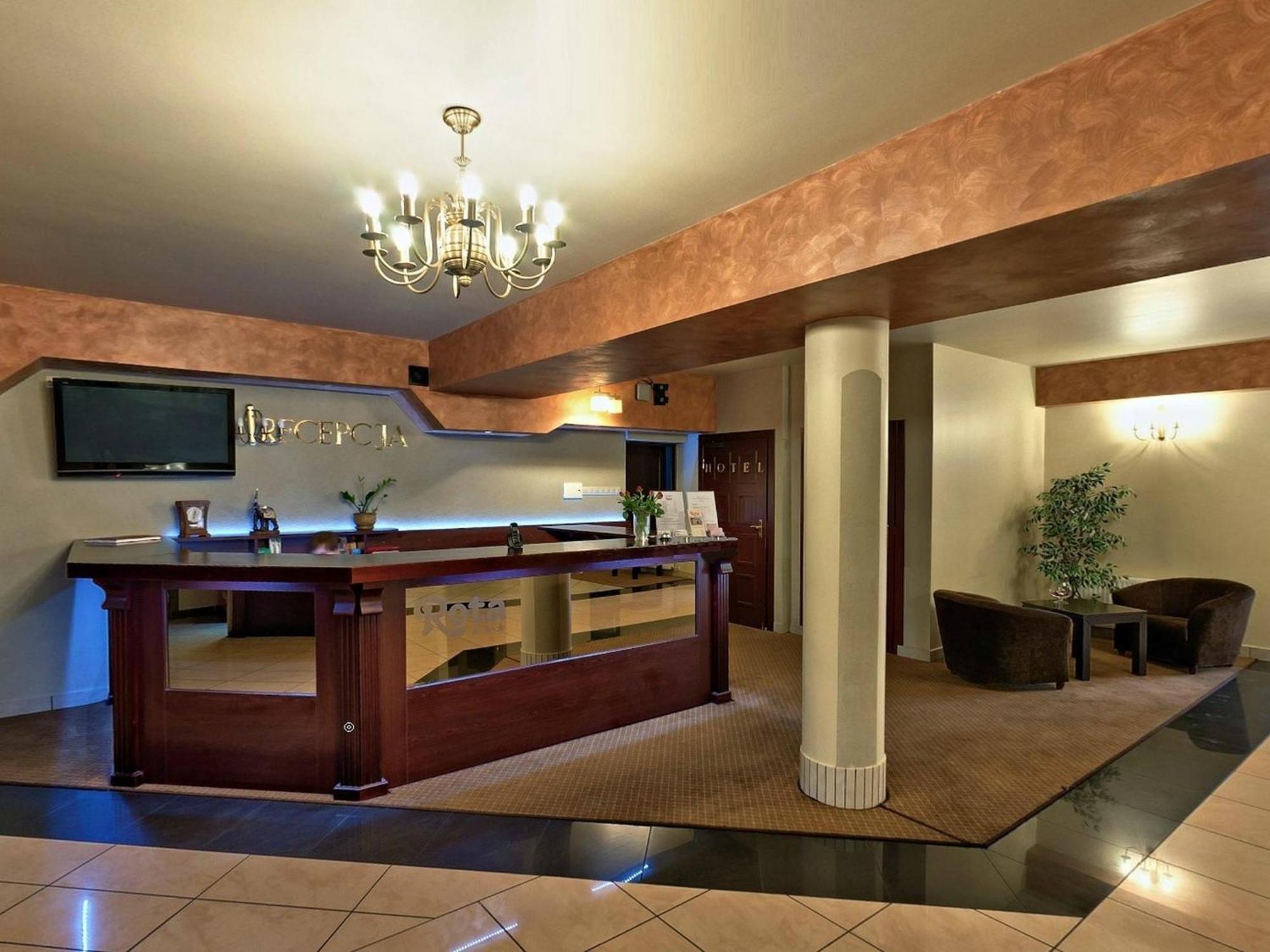 Rota Hotel Biala Podlaska Ngoại thất bức ảnh