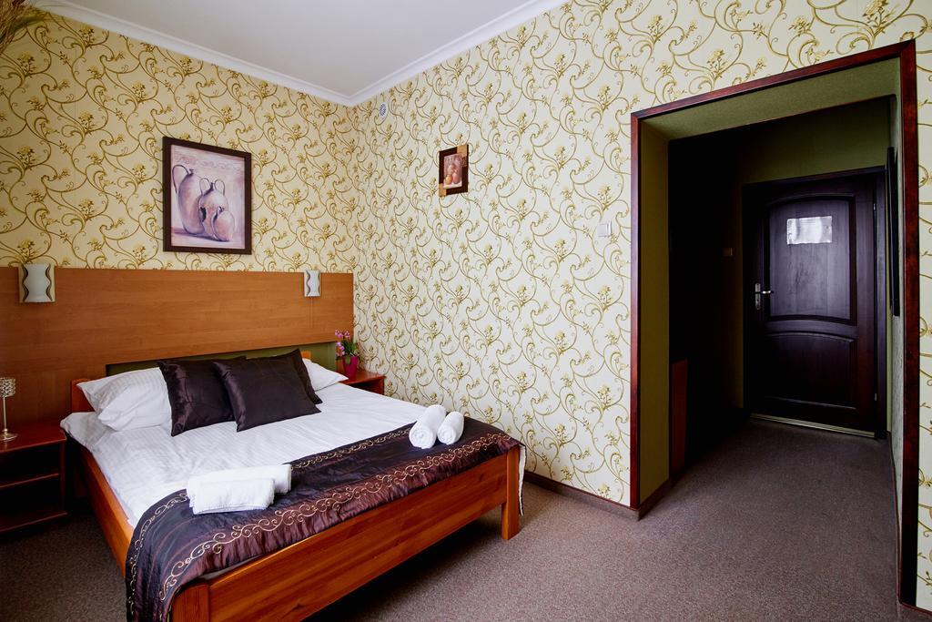 Rota Hotel Biala Podlaska Ngoại thất bức ảnh